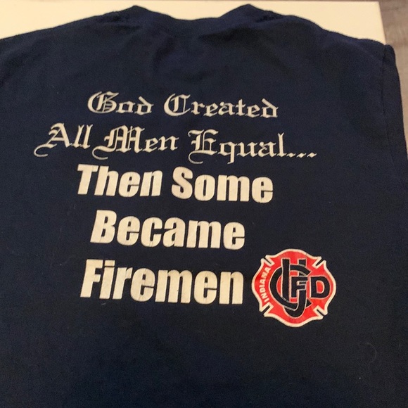 Superman vintage T shirt Fireman or woman’s Men S woman’s M has been worn well - Picture 2 of 6